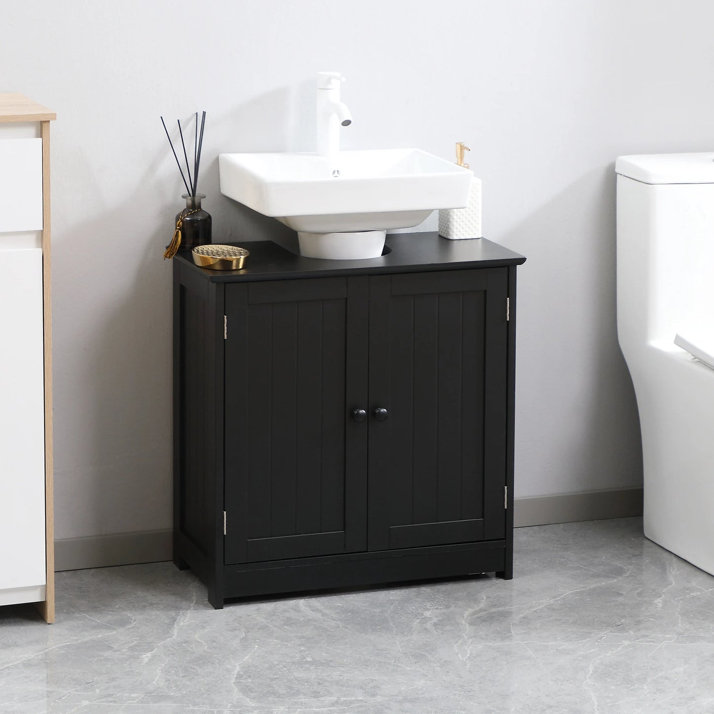 HOMCOM Under Sink Bathroom Cabinet With Two Doors And Shelf
