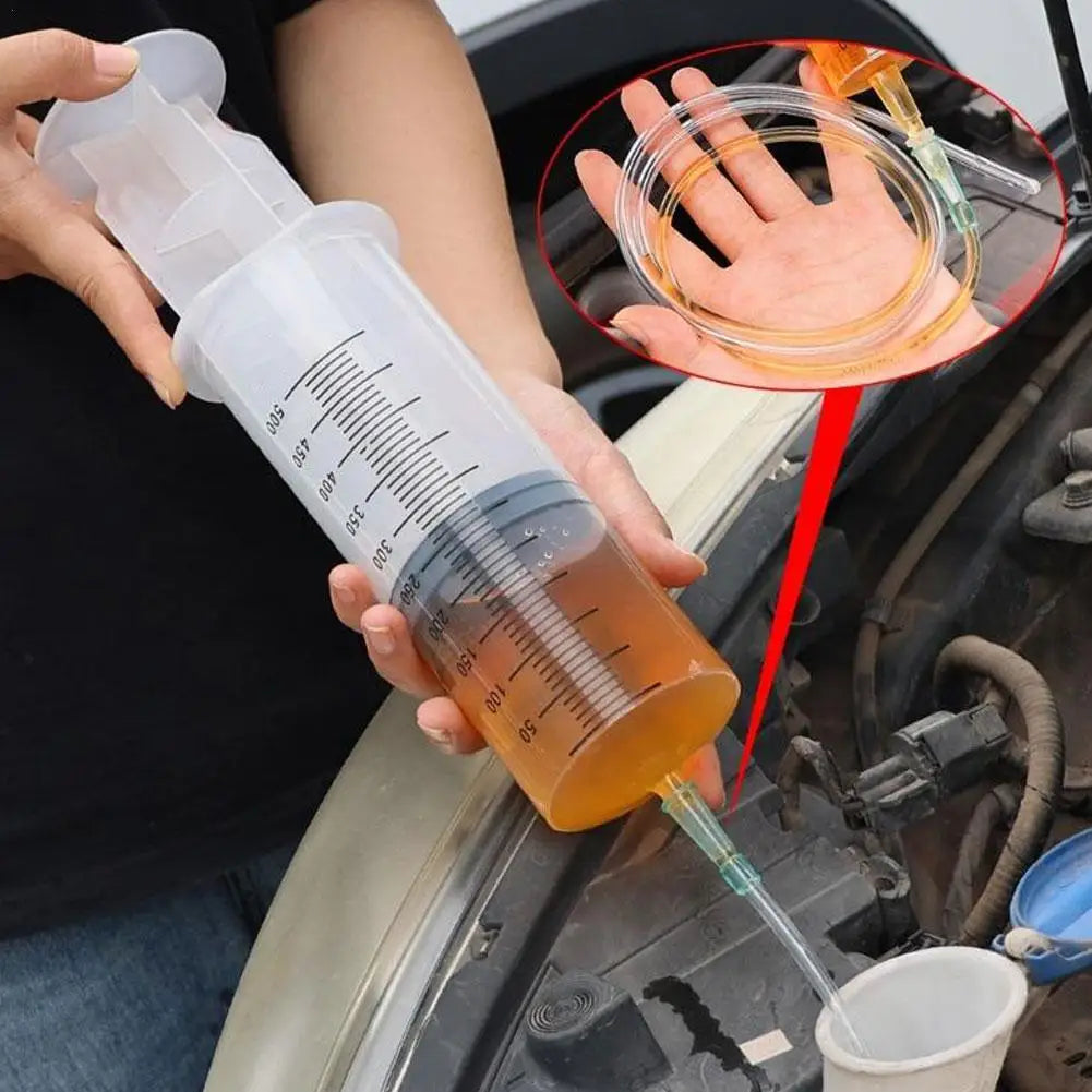 Manual Vacuum Syringe Oil Extractor With Hose For Car Maintenance