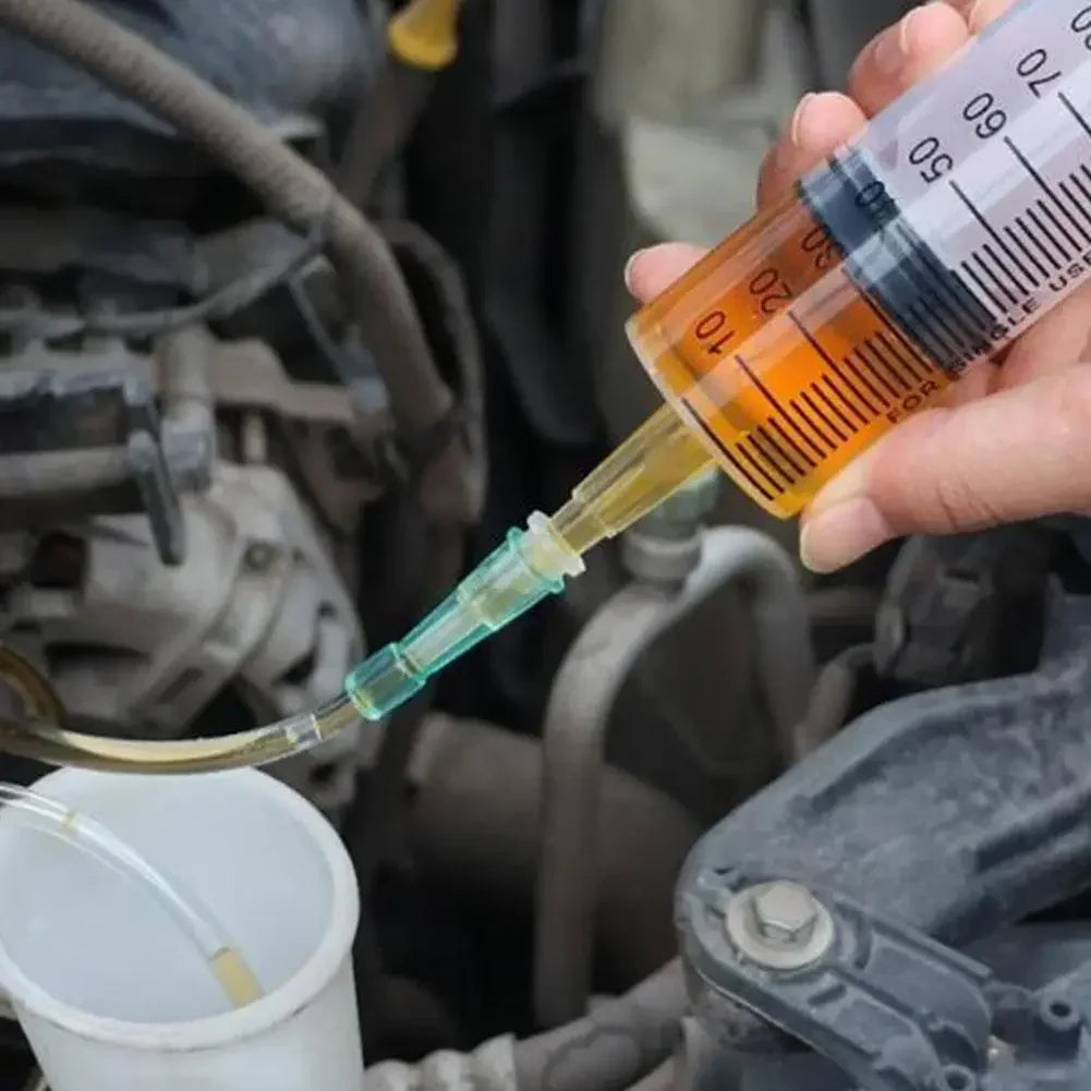 Manual Vacuum Syringe Oil Extractor With Hose For Car Maintenance