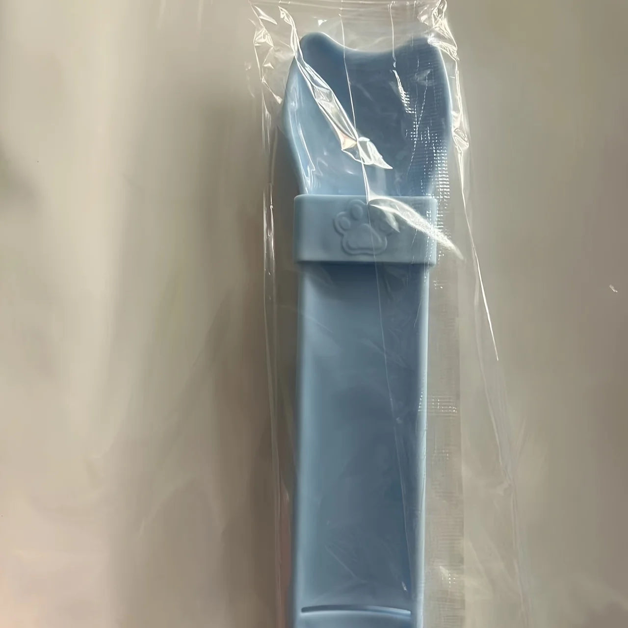 Cat Strip Squeeze Spoon Feeder For Lickable Wet Treats